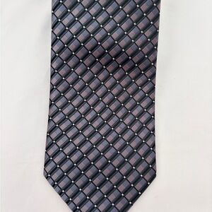Croft & Barrow Black and Gray Checkered Tie